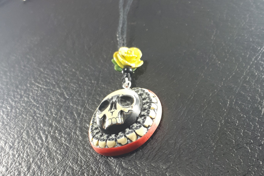 Skull Pendant 003